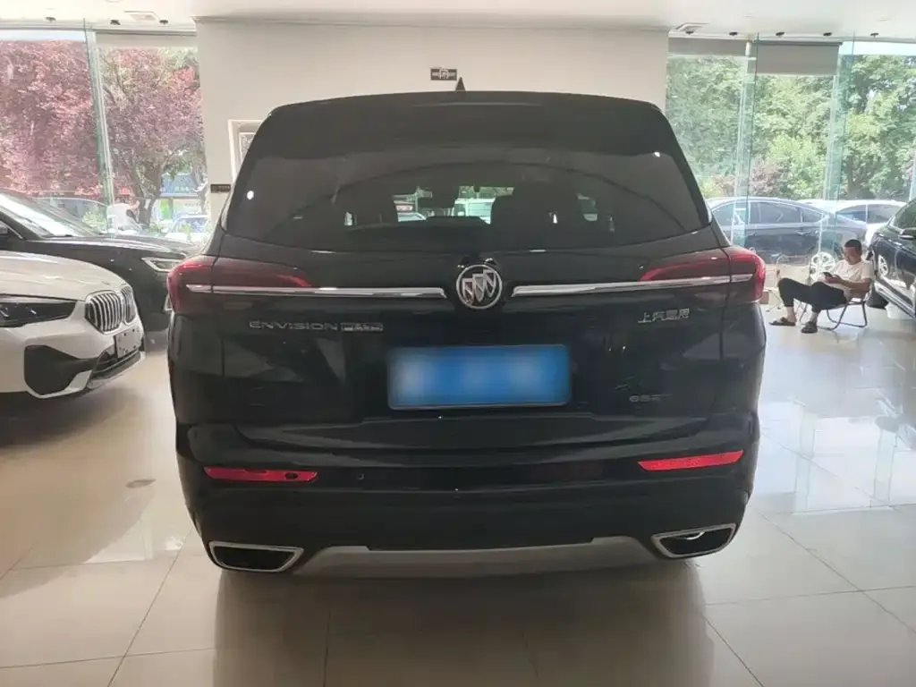 Buick Envision Plus — фото 4