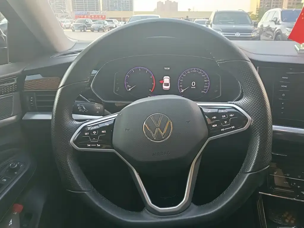 Volkswagen Passat — фото 3