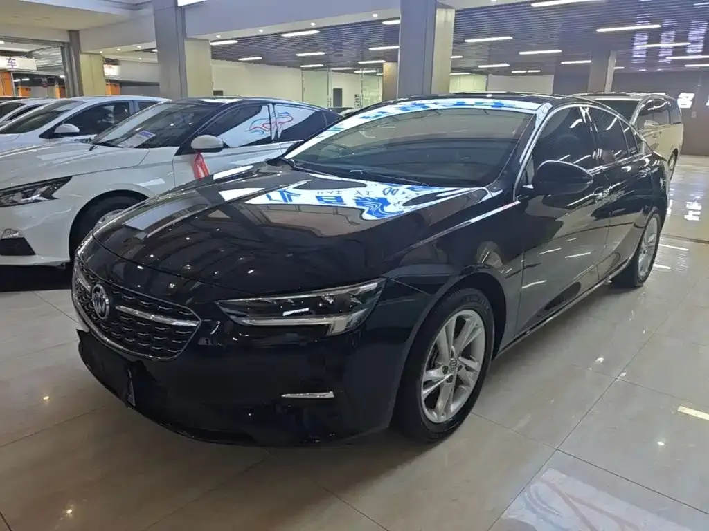 Buick Regal — фото 1