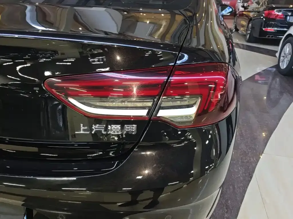 Buick Regal — фото 4