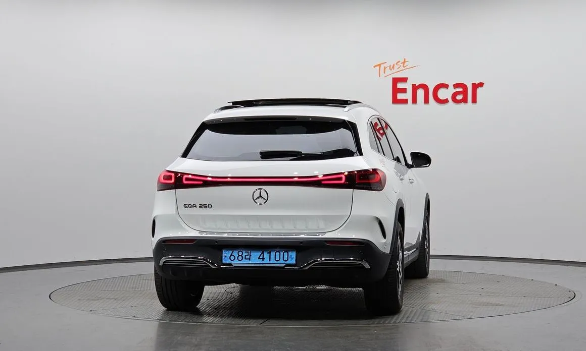 Mercedes-Benz EQA 2024 из KR, фото 2