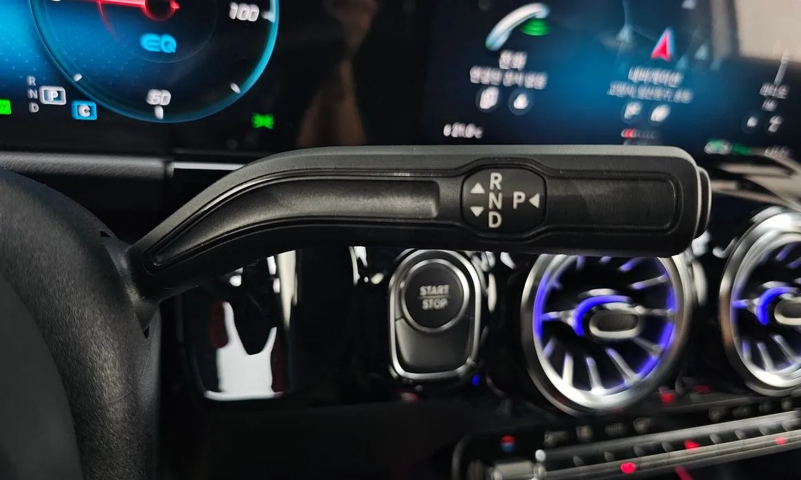 Mercedes-Benz EQA 2024 из KR, фото 3