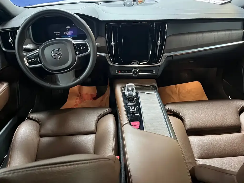 Volvo S90 — фото 6
