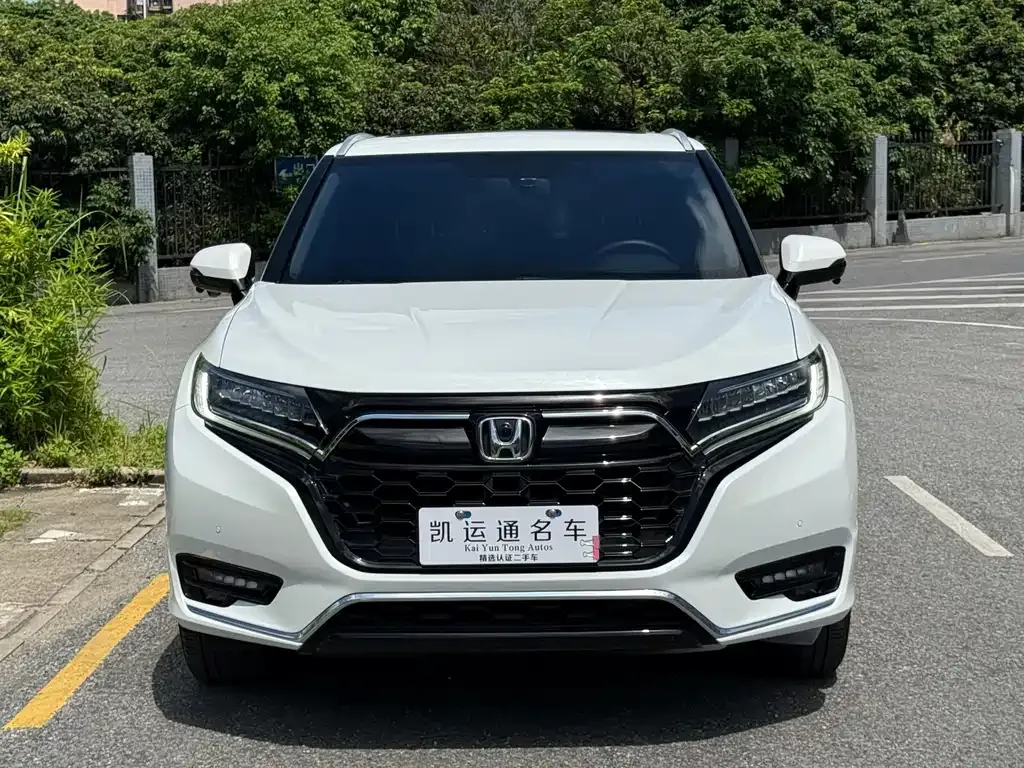 Honda UR-V — фото 1
