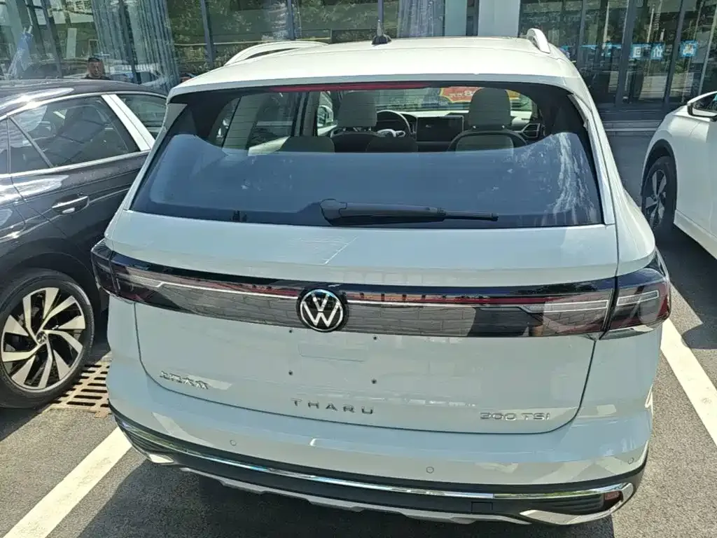 Volkswagen Tharu — фото 4
