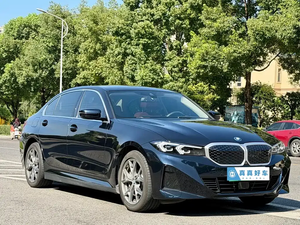 BMW i3 — фото 8