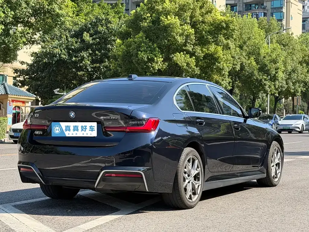 BMW i3 — фото 9