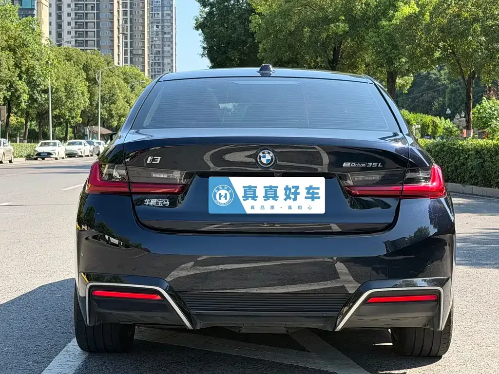 BMW i3 — фото 5