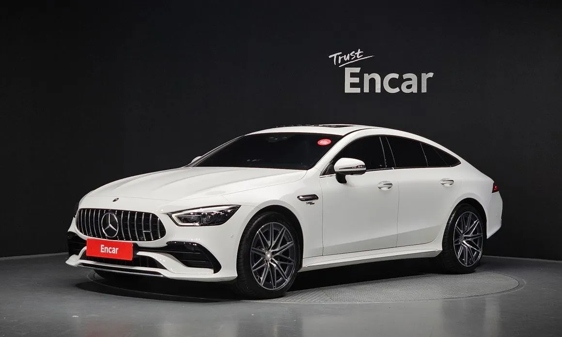 Mercedes-Benz AMG GT — фото 1