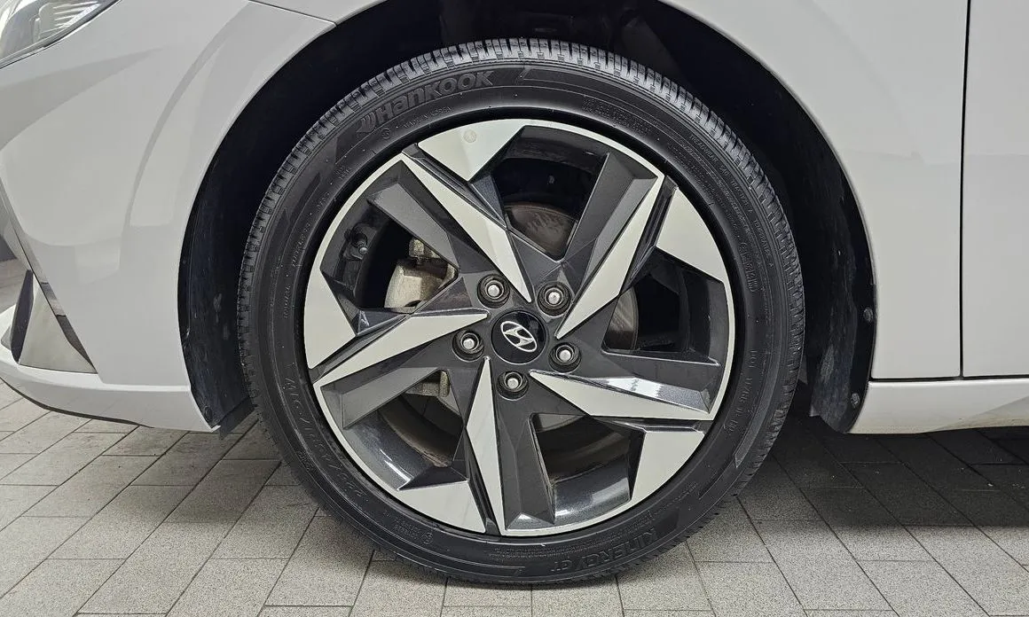 Hyundai AVANTE — фото 4