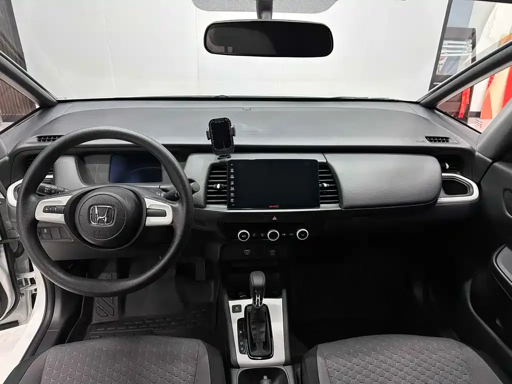 Honda Fit — фото 6