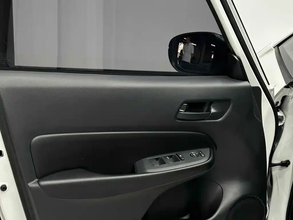Honda Fit — фото 3