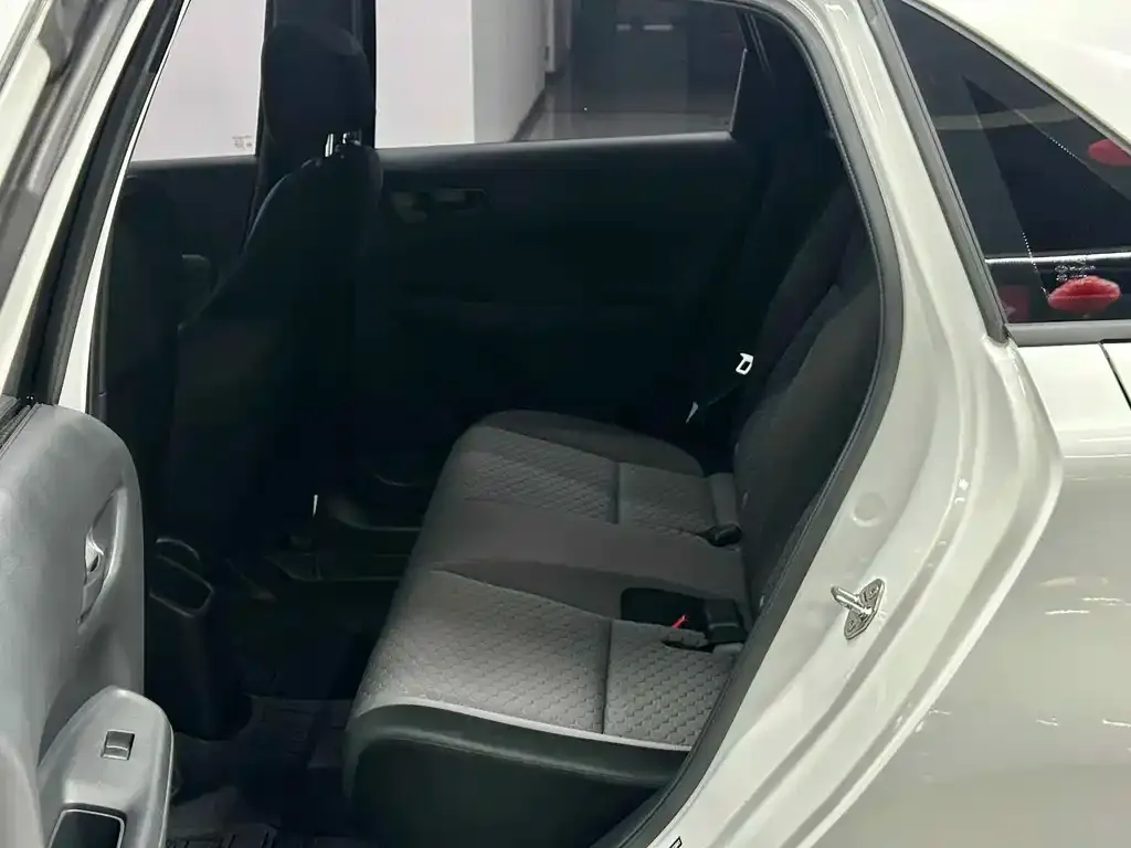 Honda Fit — фото 4