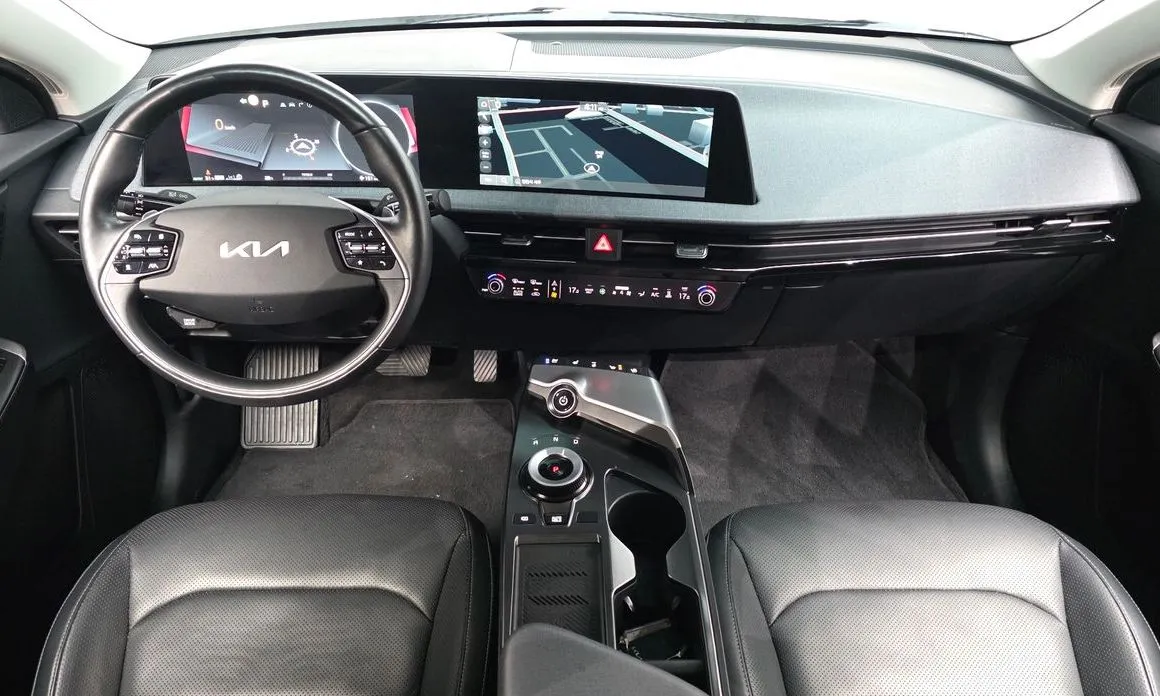 Kia EV6 — фото 7