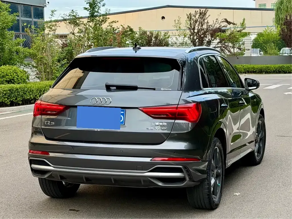 Audi Q3 — фото 3