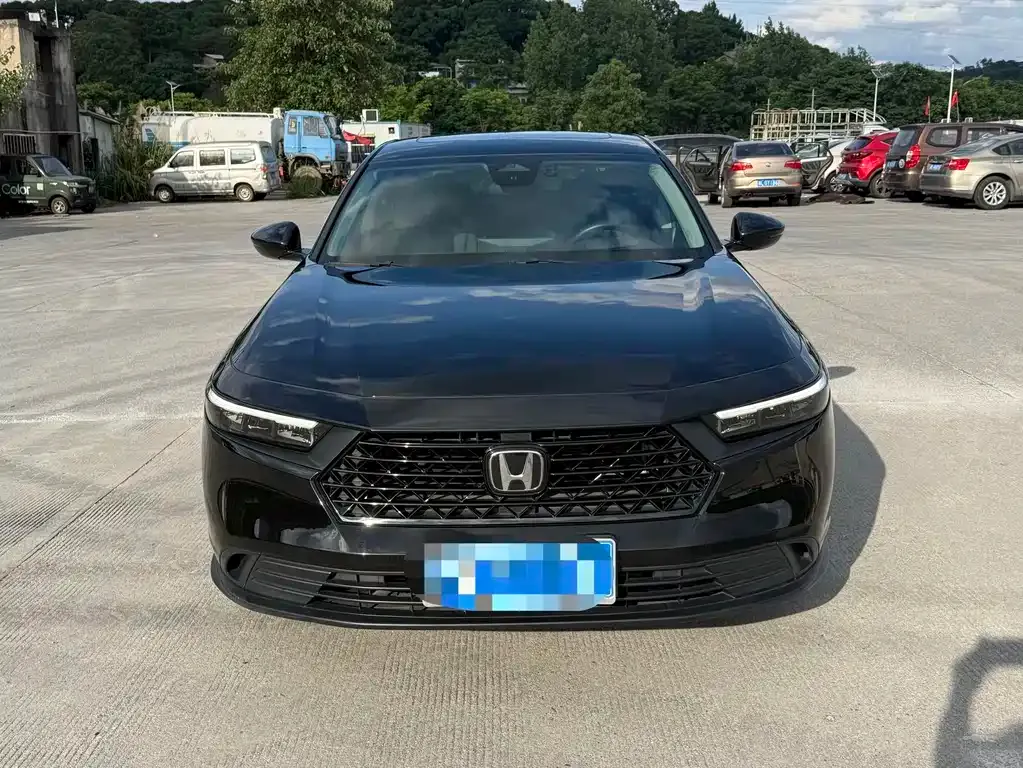 Honda Accord — фото 5