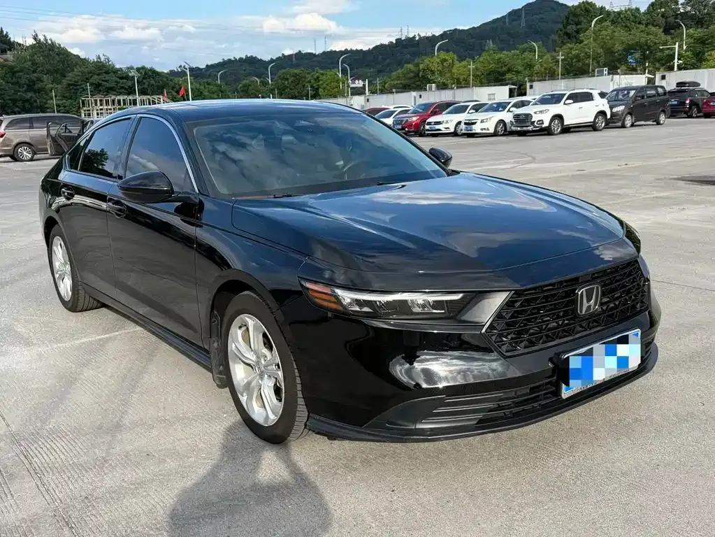 Honda Accord — фото 4