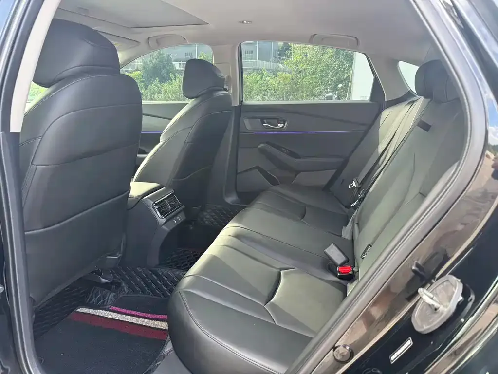 Honda Accord — фото 3