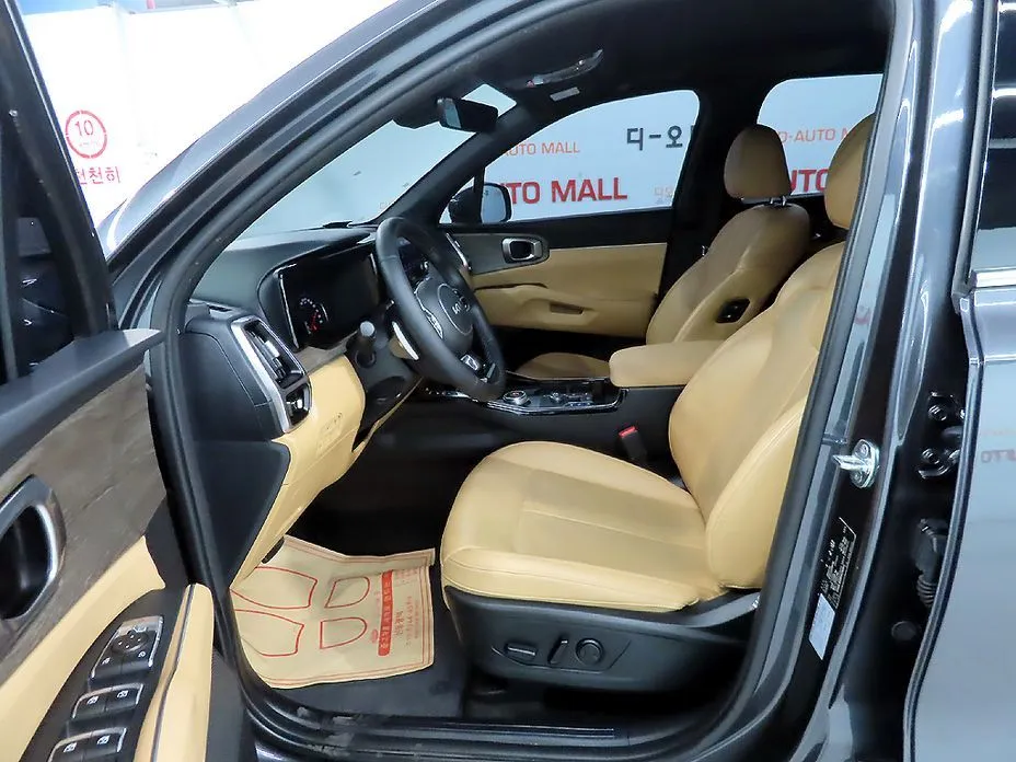 Kia Sorento — фото 5