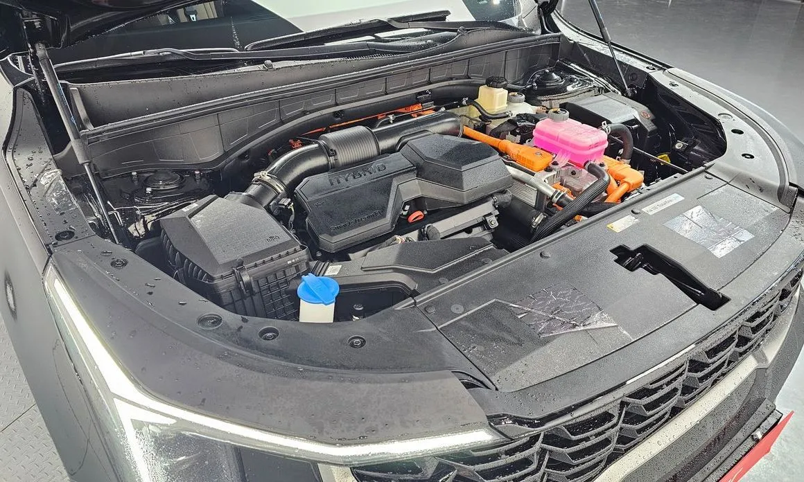 Kia Sorento — фото 10