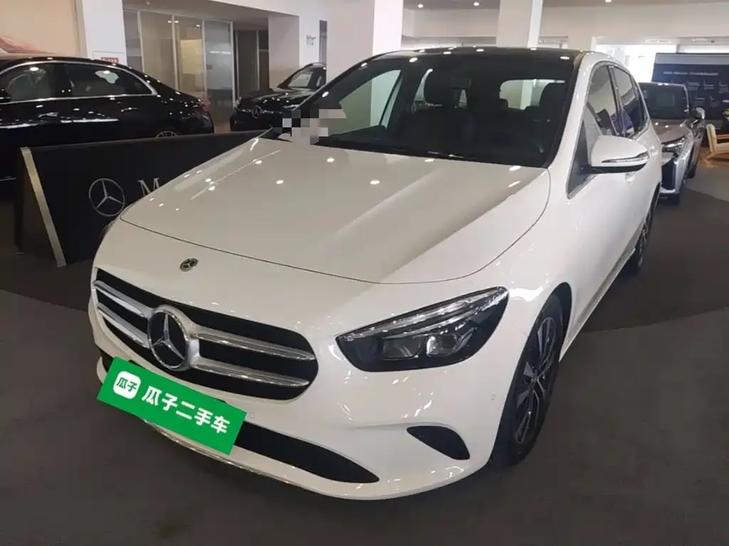 Mercedes-Benz B-Class — фото 1