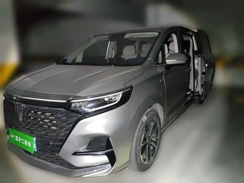 Roewe iMAX8 — фото 1