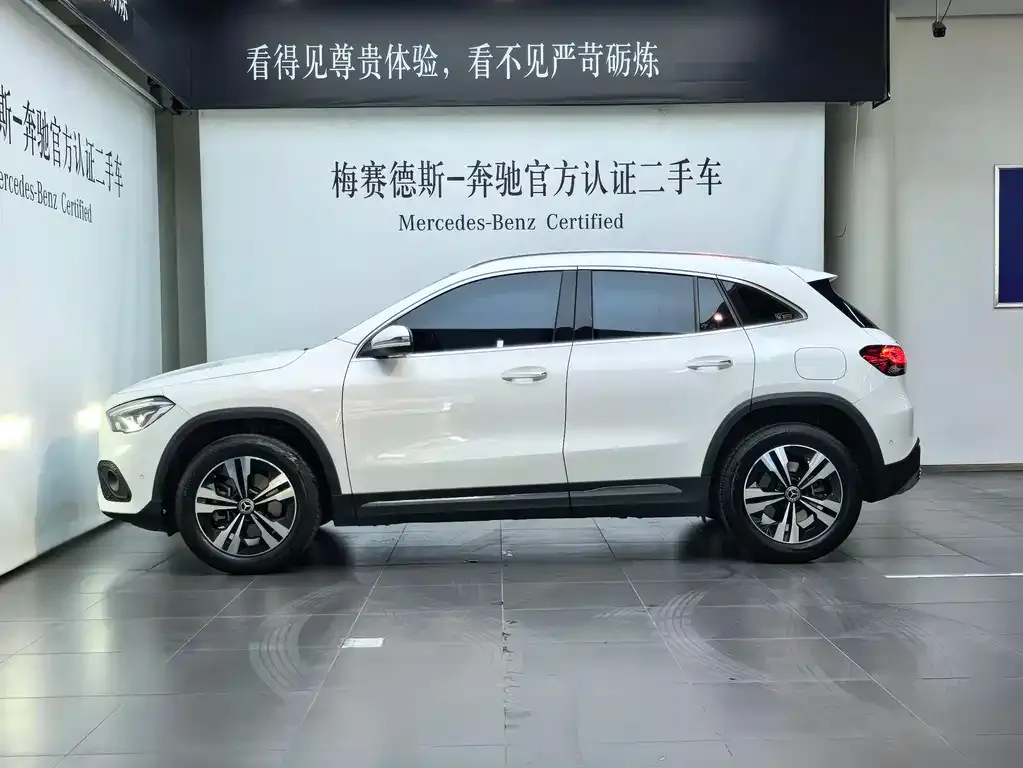 Mercedes-Benz GLA — фото 6