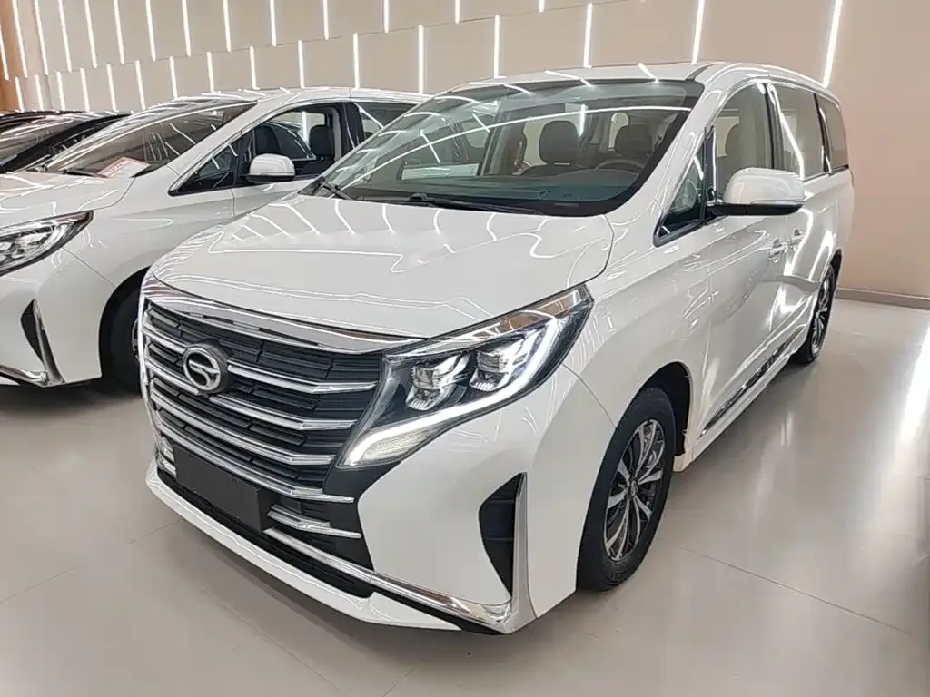 GAC Motor Trumpchi M8 — фото 1