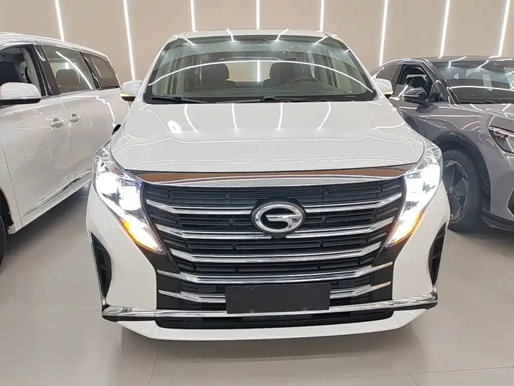 GAC Motor Trumpchi M8 — фото 2