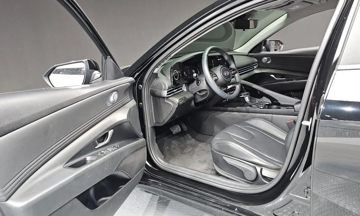 Hyundai AVANTE — фото 6