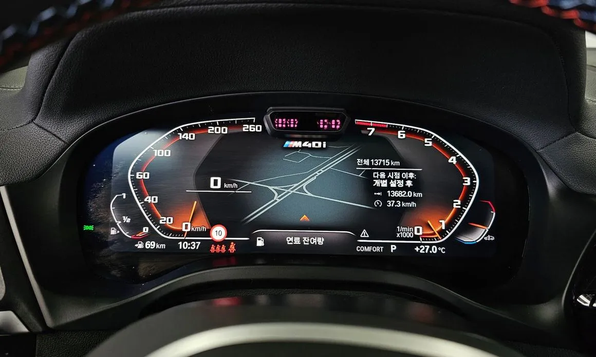 BMW X4 2024 из KR, фото 8