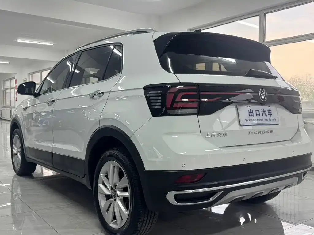 Volkswagen T-Cross — фото 9