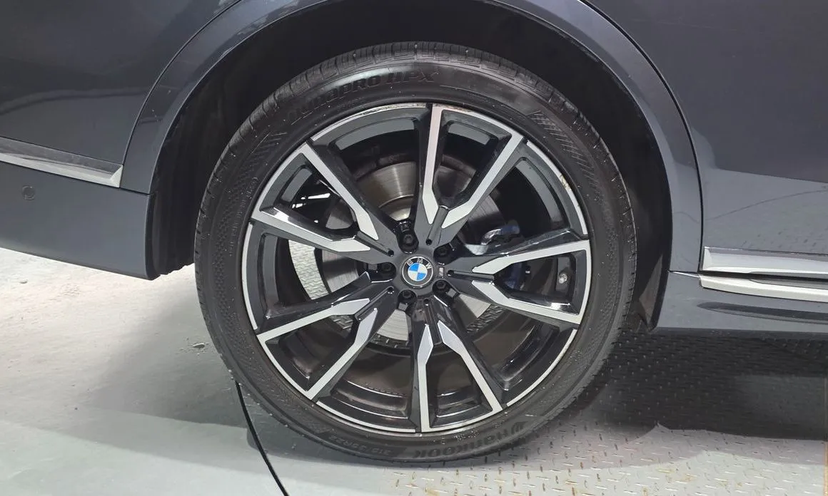 BMW X7 2021 из KR, фото 10