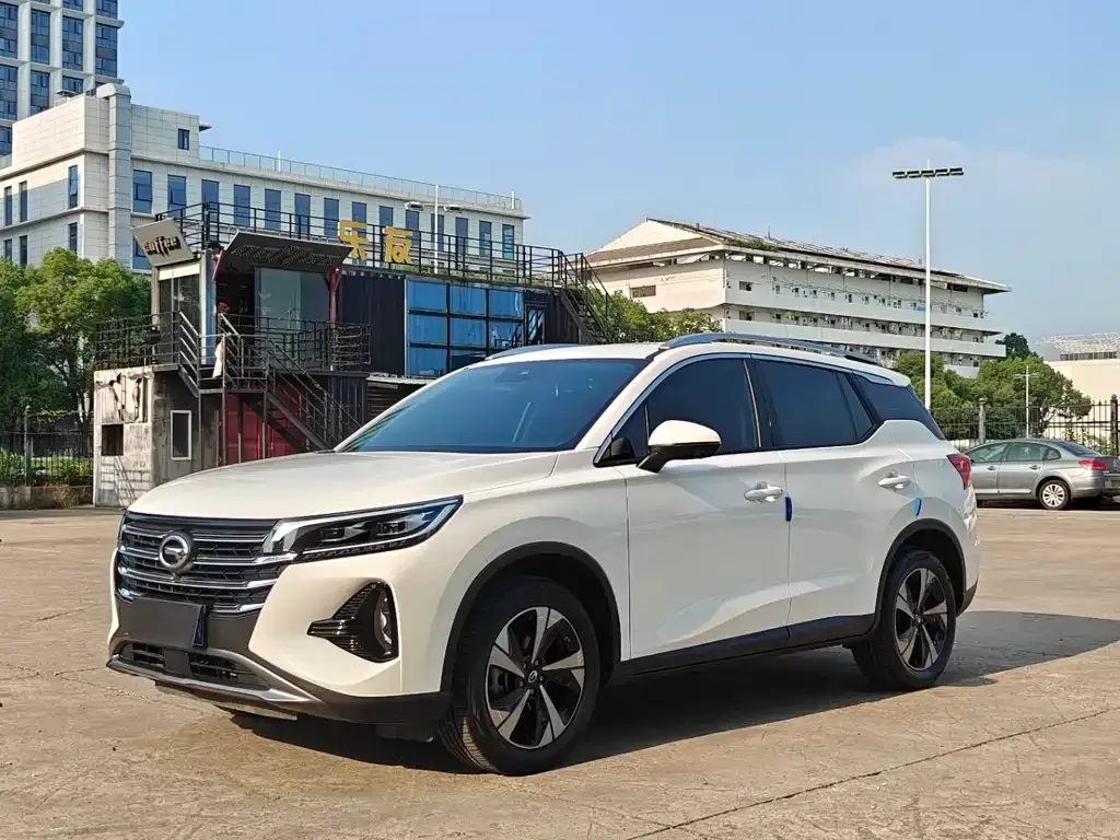 GAC Motor Trumpchi GS4 — фото 1