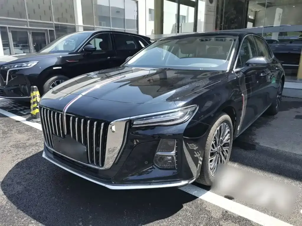 Hongqi H5 — фото 1
