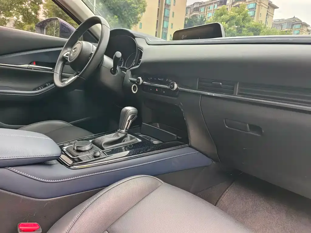 Mazda CX-30 2024 из CN, фото 6