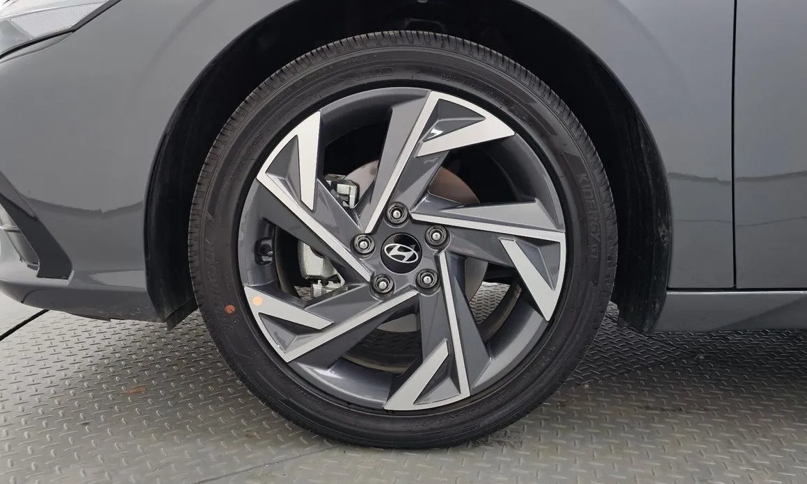 Hyundai AVANTE — фото 6