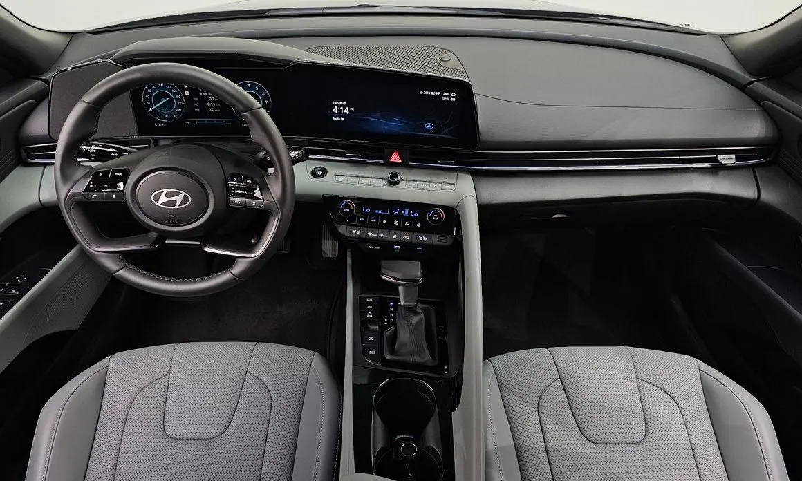 Hyundai AVANTE — фото 9