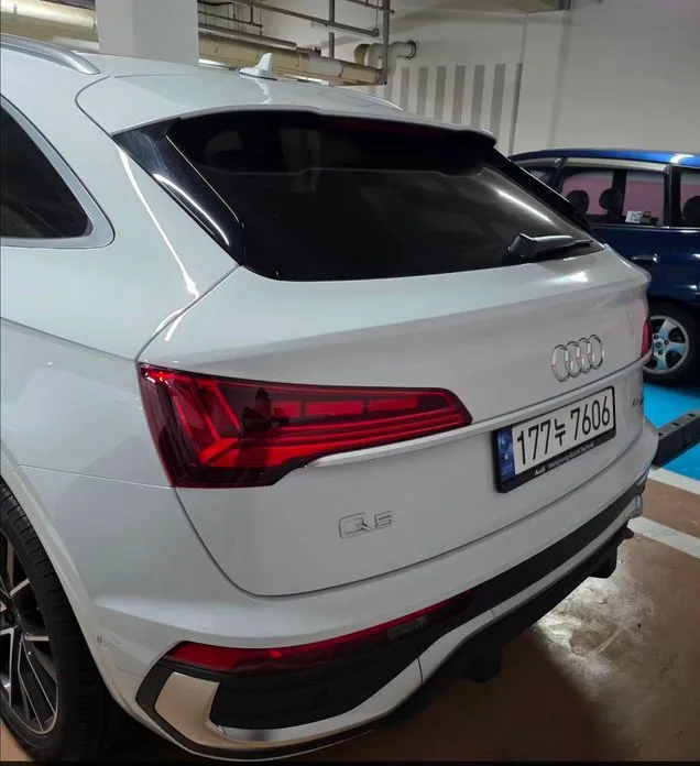 Audi Q5 2023 из KR, фото 2
