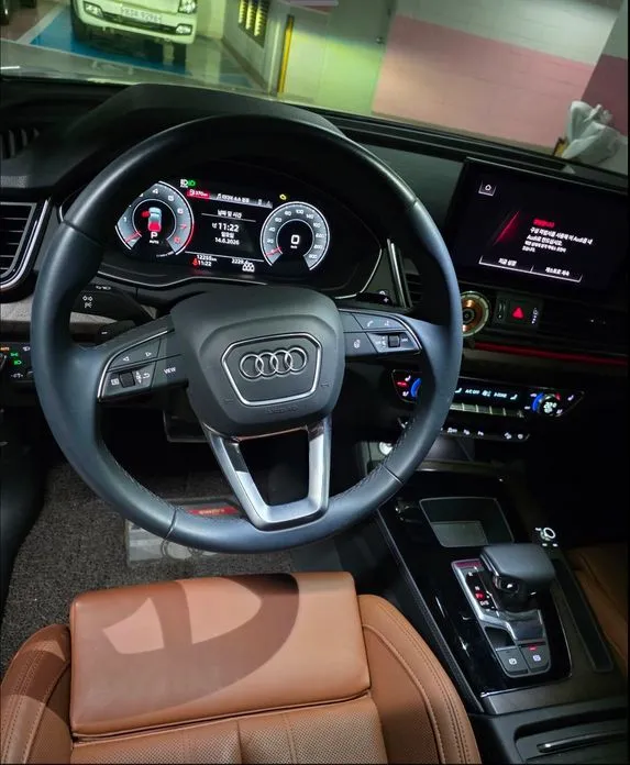 Audi Q5 2023 из KR, фото 9
