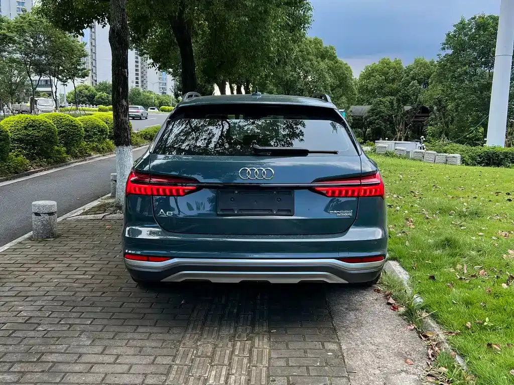 Audi A6 (Import) — фото 3
