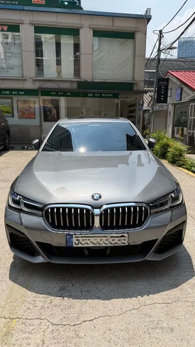 BMW 5-Series — фото 1
