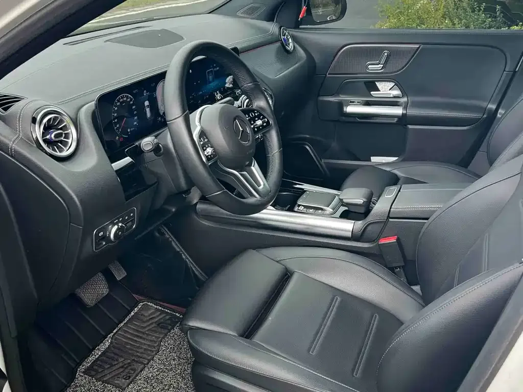 Mercedes-Benz GLA — фото 4