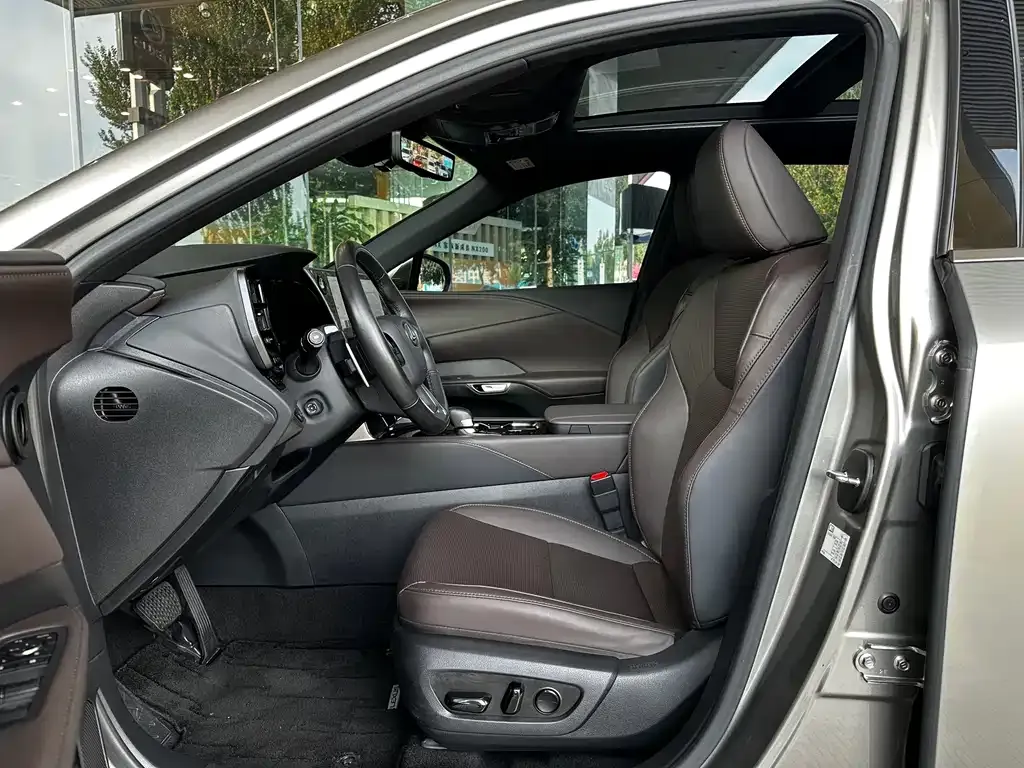 Lexus RX New Energy — фото 4
