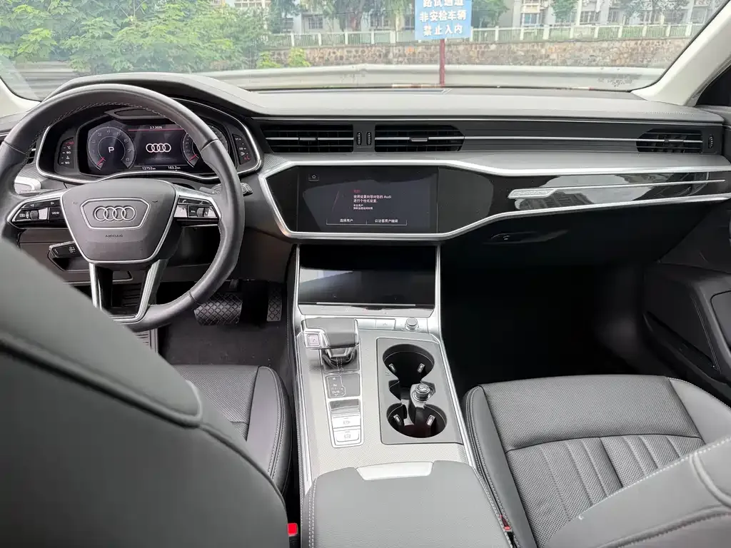 Audi A6 (Import) 2024 из CN, фото 4