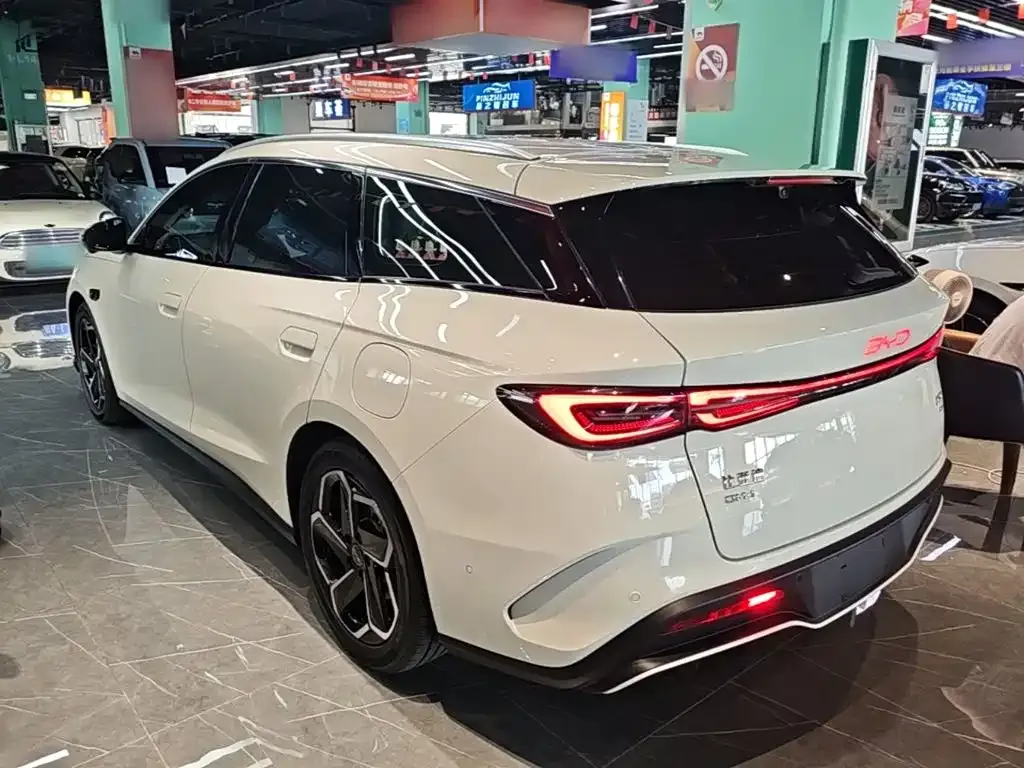 BYD Seal 06 DM-i Touring Edition — фото 4