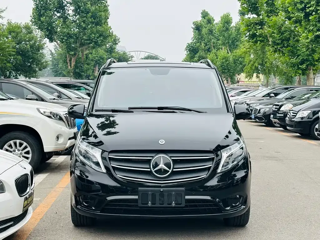 Mercedes-Benz Vito — фото 5