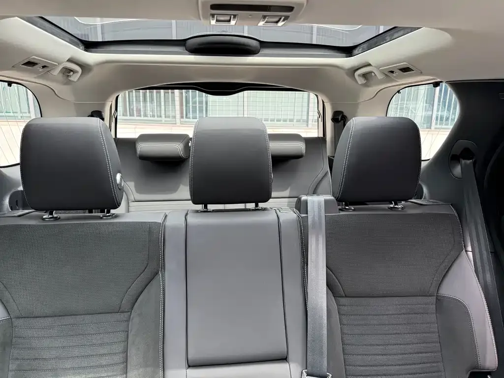 Land Rover Discovery — фото 9