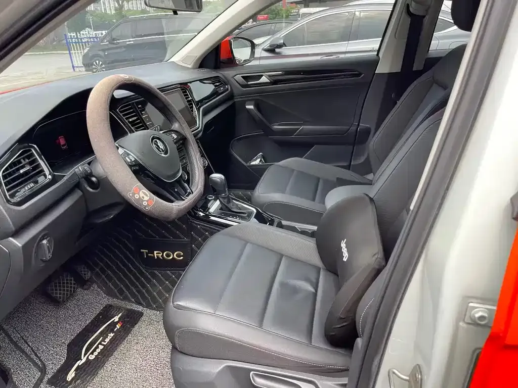 Volkswagen T-Roc 2021 из CN, фото 5