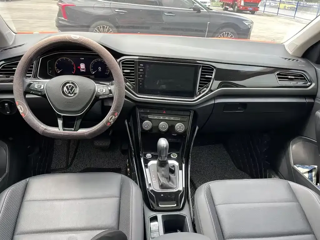 Volkswagen T-Roc 2021 из CN, фото 8
